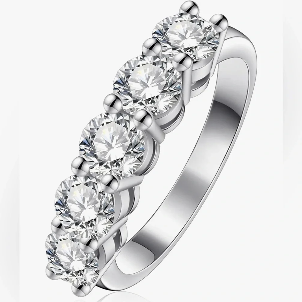 Sterling Silver 1.5 carat Five-Stone Moissanite Ring - Picture 1 of 10